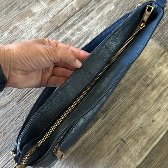 ANA PAOLA BEAUTIFUL BLUE PURSE! MADE IN ITALY 🇮🇹 - Picture 8 of 15